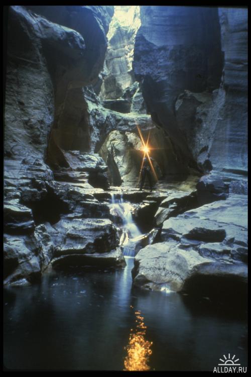 Corel Photo Libraries - COR-194 Caves