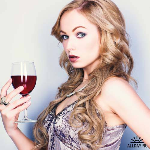 Beautiful woman with glass red wine