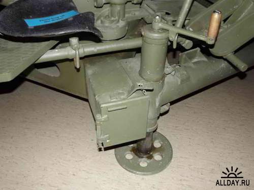 Фотообзор - британская зенитная пушка  Bofors 40mm