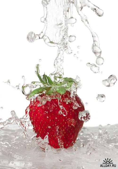 Фрукты и брызги воды | Fruit and splashes of water