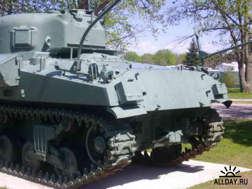 Фотообзор - американский инженерный танк Sherman M4A4 Crab