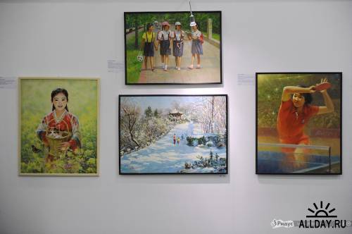 Выставка современного искусства Северной Кореи в Москве